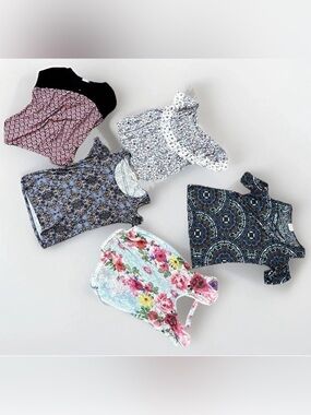 Women’s Top. Assorted Brands Size Small/Medium- Ladies Size 4/6 Shirt Bu…